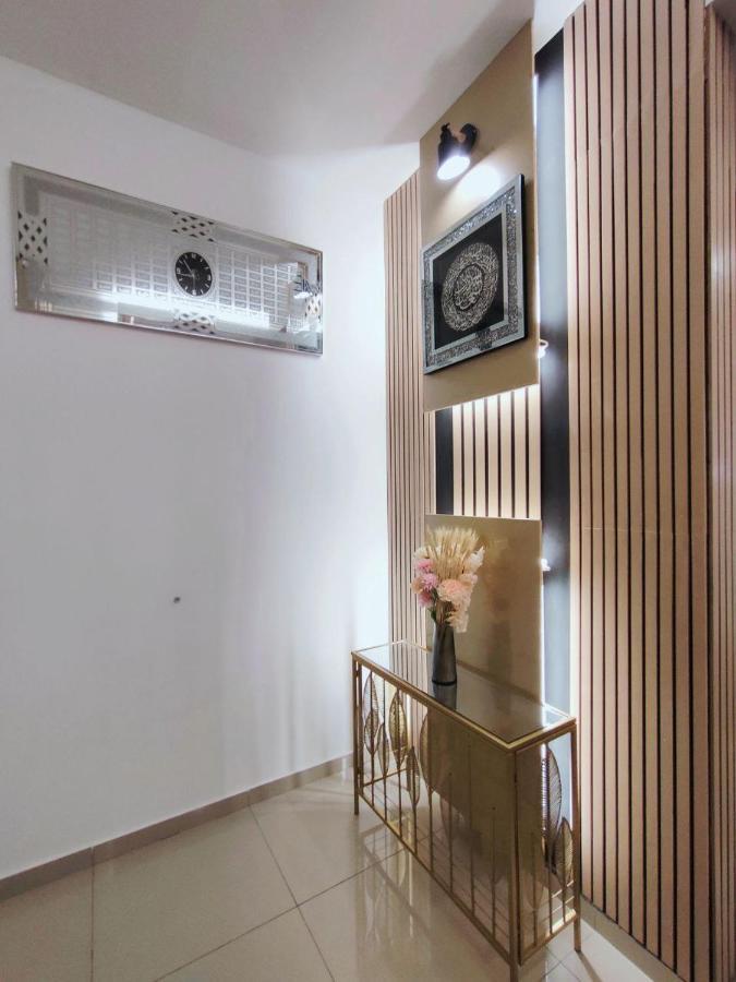 Spring Fields Homestay By Sizma Semenyih Luaran gambar